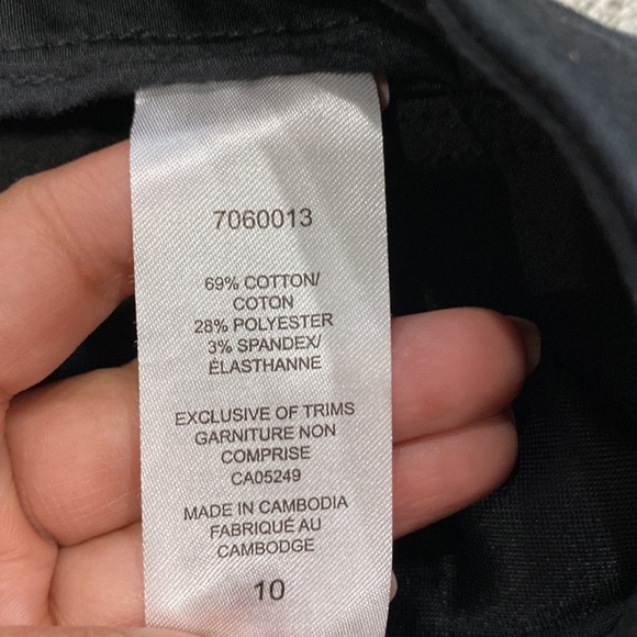 SC & CO. Women's Skirt - Picture 3 of 6